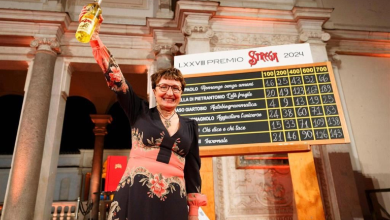 Scopri di più sull'articolo Premio Strega, Di Pietrantonio vince l’edizione 2024
