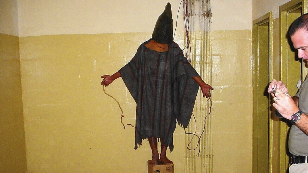 Il reato di tortura: dalle carceri di Abu Ghraib all’Italia del 2024