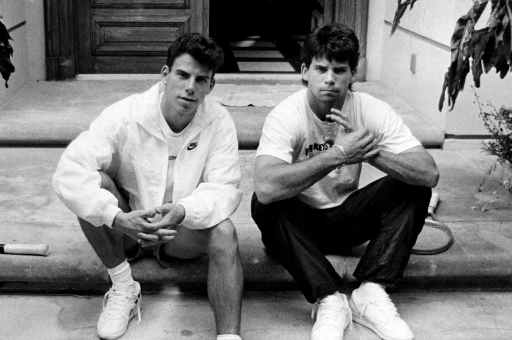 Chi sono i veri mostri? Tutto sulla serie dei fratelli Menendez