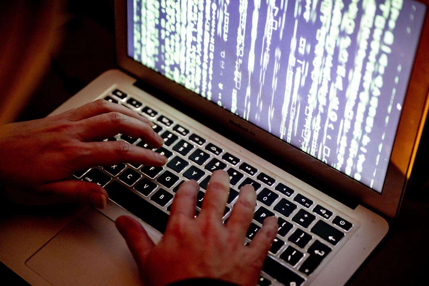 Scopri di più sull'articolo Dossieraggio ed intercettazioni abusive: 800 persone nel mirino
