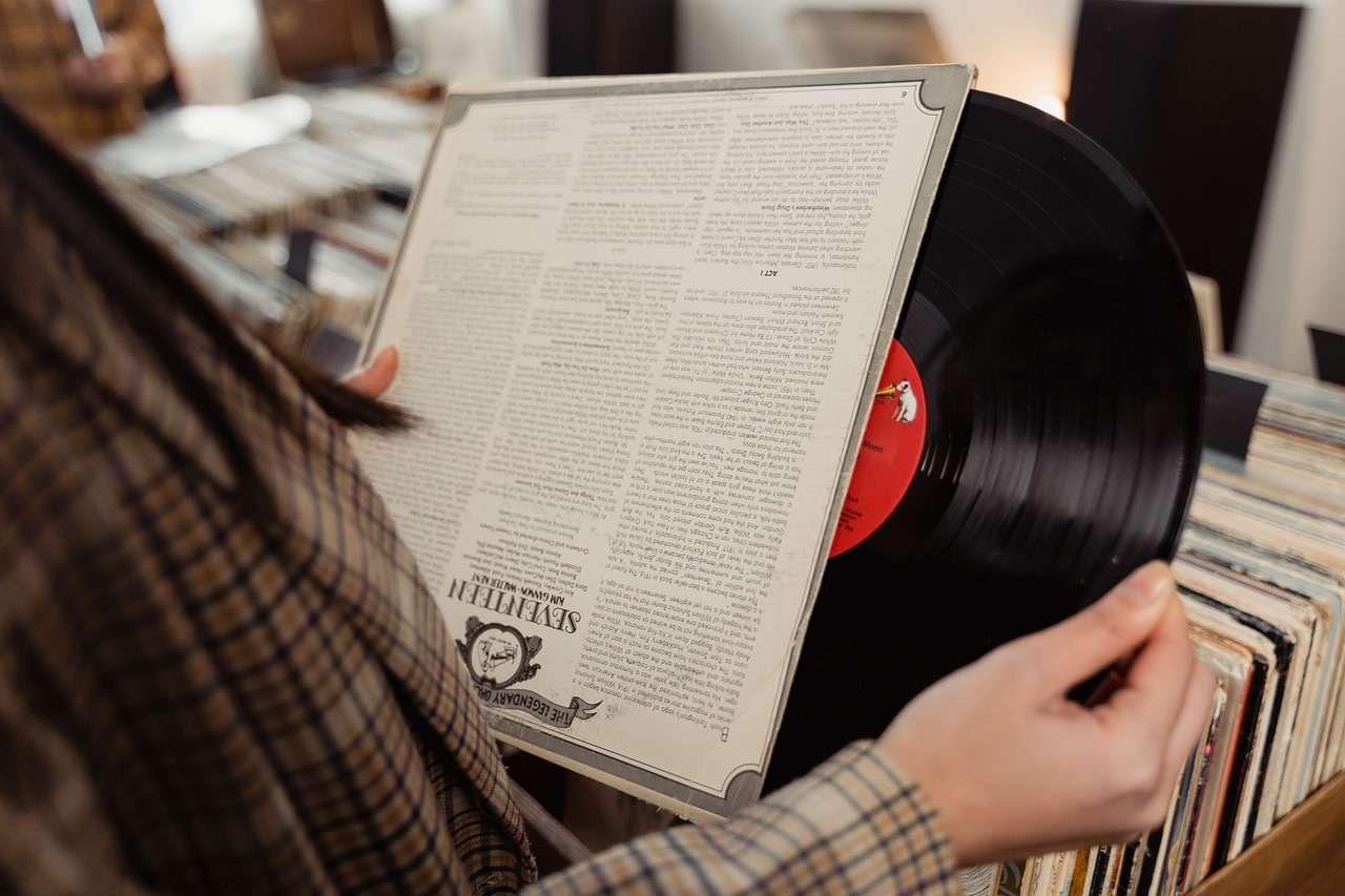 Scopri di più sull'articolo Vinile, alla riscoperta della cultura “lenta”