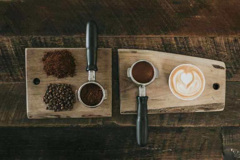 Scopri di più sull'articolo Il caffè: storia, curiosità e il segreto dei nostri lunedì mattina