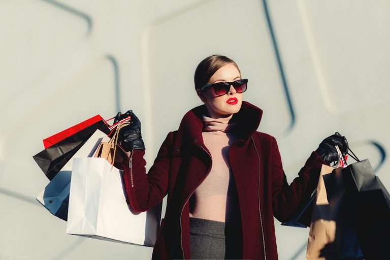 Scopri di più sull'articolo Black Friday: quando compriamo per sentirci un po’ meno incompleti