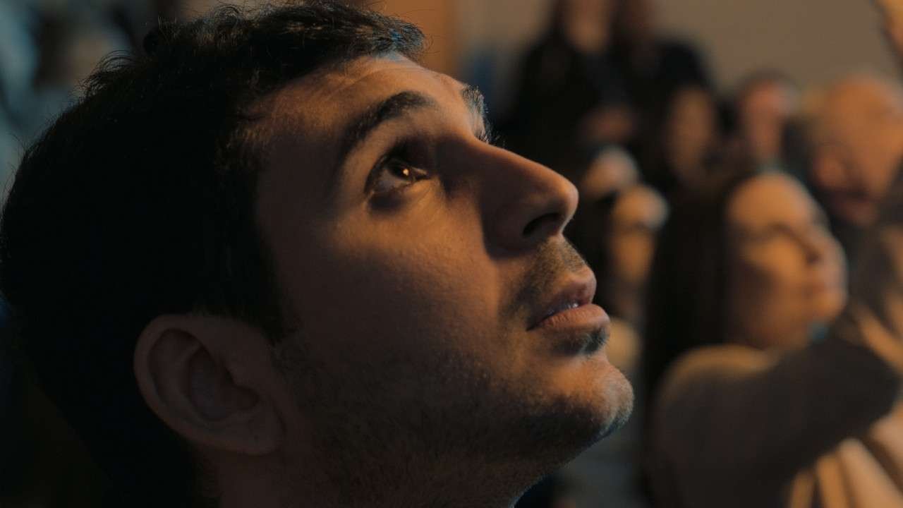 Scopri di più sull'articolo “Tienimi presente”, il film rivelazione di Alberto Palmiero